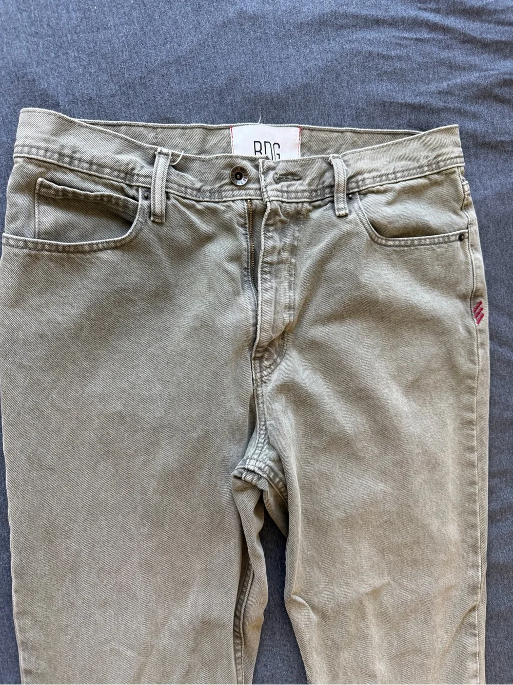 BDG Slim Straight Jeans in Olive